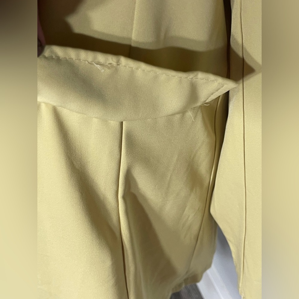 Women's Light Lime Green/Yellow Cream Jacket Size XL - Picture 5 of 9
